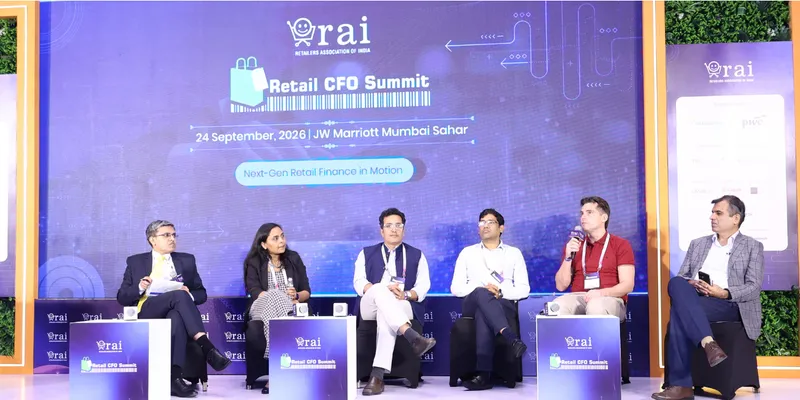 Retail finance leaders participate in summit
